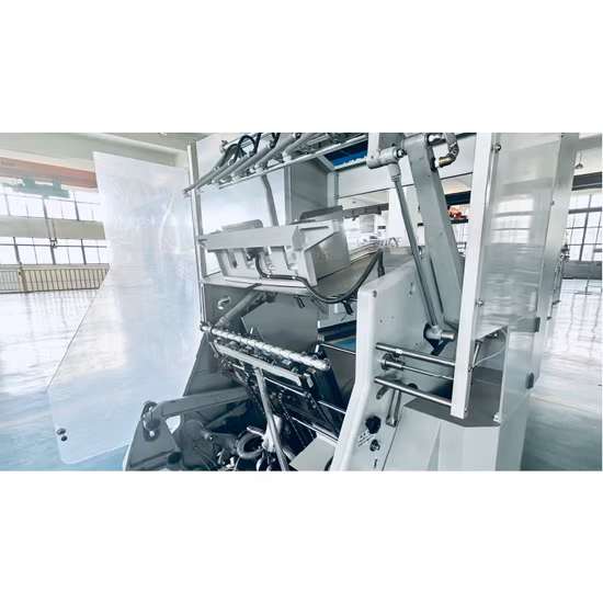 Automatische Heißfolienpräge- und Stanzmaschine für Papierformat 780 x 560 mm (TL780)